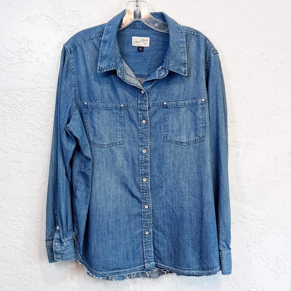 Universal Thread Wms Chambray Button Front Shirt, Sz XL, Western, Workwear, Fun